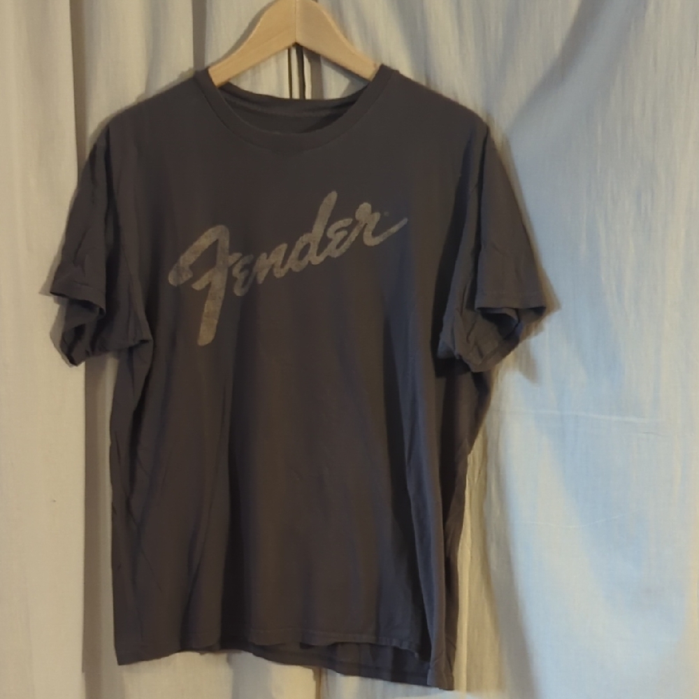 Fender Charcoal Tee